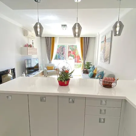Apartment Luxury Side In Playa Marbella